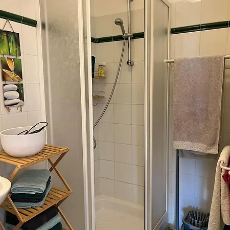 Apartment T3 Climatise Pour 4 A 6 Personnes Proche En Corse Linguizzetta