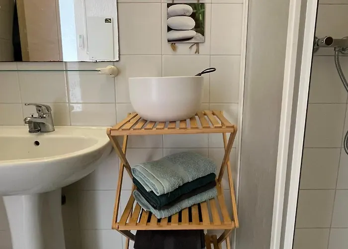 Appartement T3 Climatise Pour 4 A 6 Personnes Proche En Corse