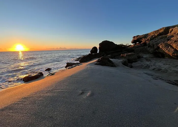 Appartement T3 Climatise Pour 4 A 6 Personnes Proche En Corse *